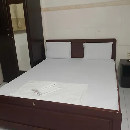 Hotel Van Do